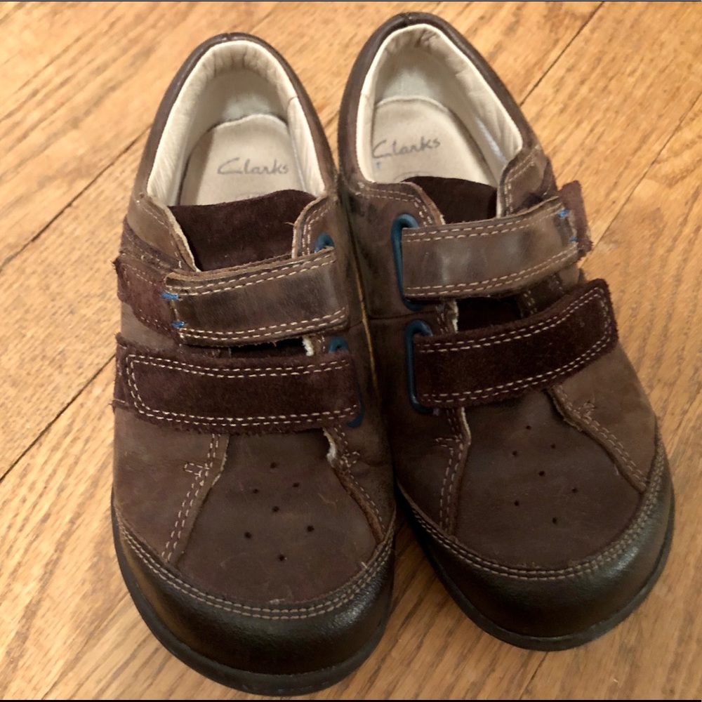 Clark’s boys 11.5 toddler shoes